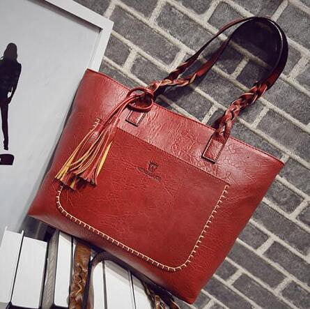 Aimee Vintage Handbag - Red Velvet - easy - Trendences ~
